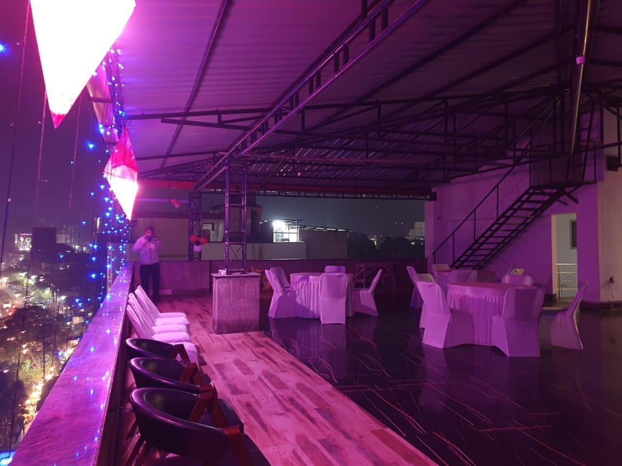 Priya Tours And Travels Hotel Guwahati Eksteriør billede