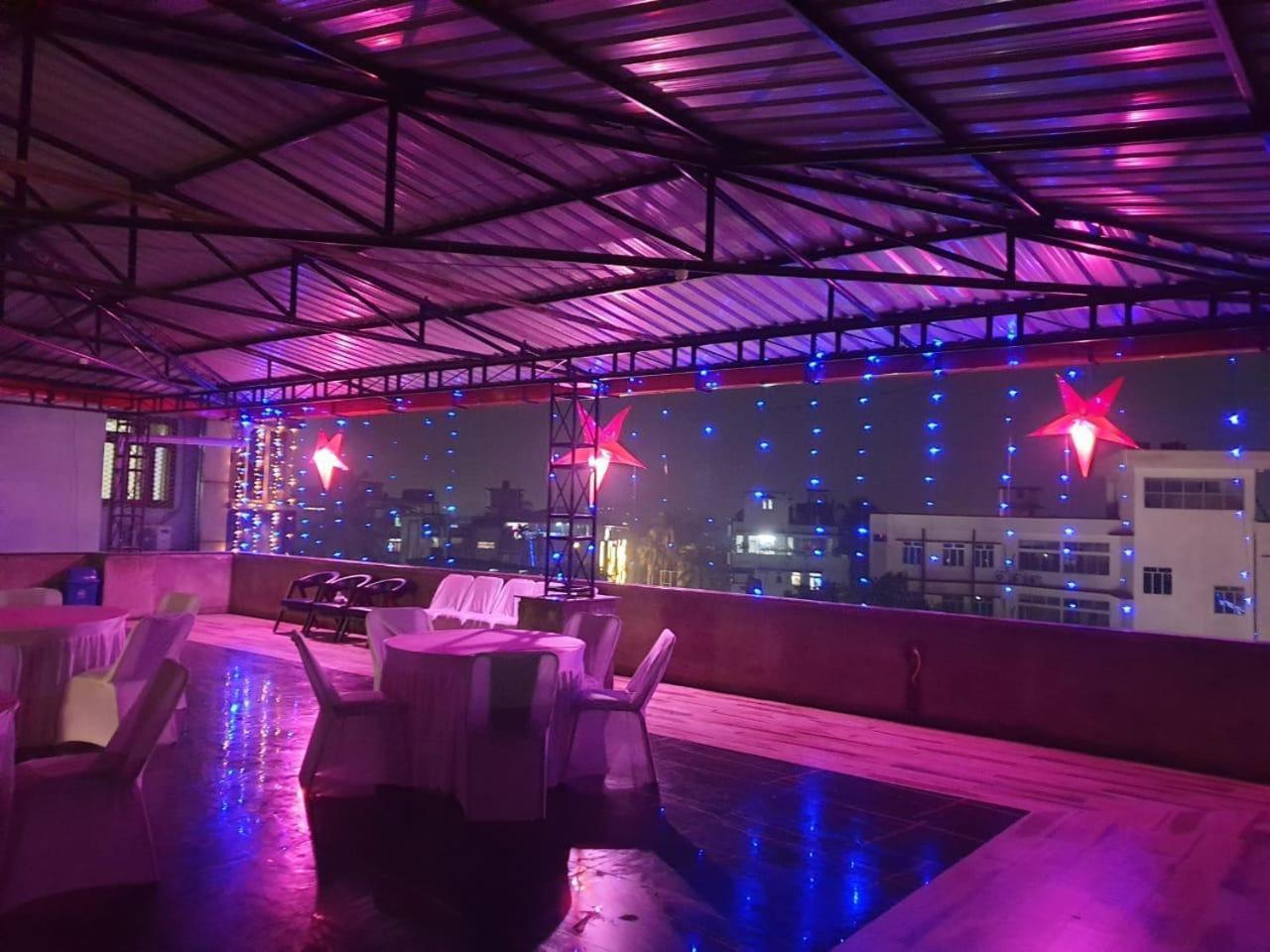 Priya Tours And Travels Hotel Guwahati Eksteriør billede